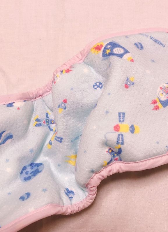Photo:  Adult baby Cute patterned liner with elastic (No tarpaulin) 